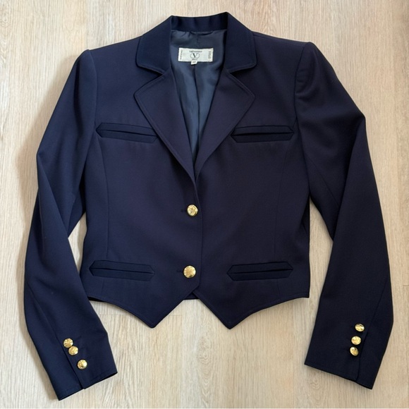 Vintage Valentino Miss V Navy Cropped Blazer with Gold Buttons - Picture 3 of 11